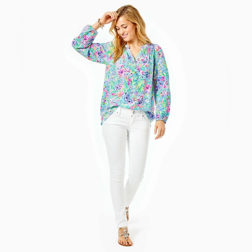 Lilly Pulitzer, Worth Skinny in Resort White, NWT, Size 2